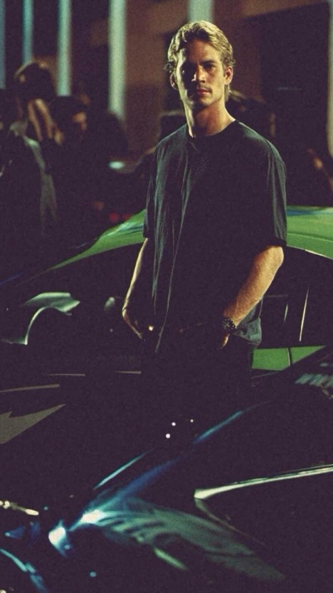 Wallpaper paul walker: enchanting imagery for fans everywhere